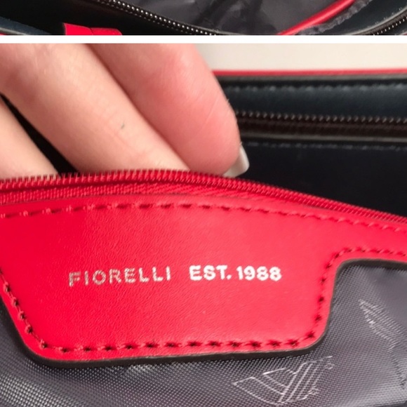 FIORELLI RED GLOVE TANNED  LEATHER CHAIN BAG - Picture 2 of 4